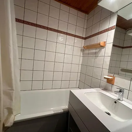 3000 Bail - Divisible Fonctionnel · Accès Direct Aux Pistes · Vue Vallée Mae-3738 Appartement *